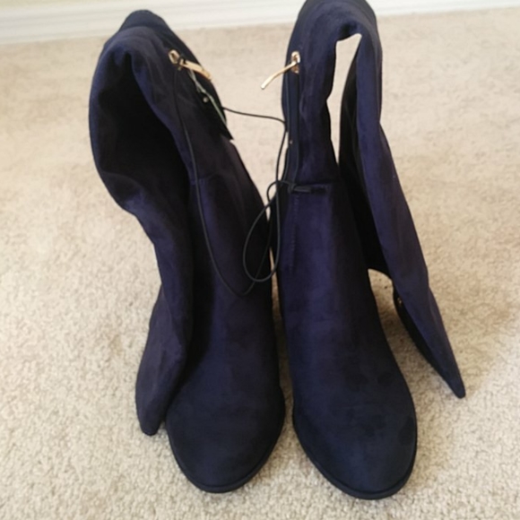 Shoe - Picture 7 of 8